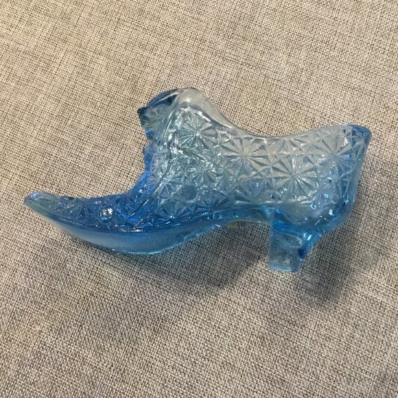 Fenton Daisy Button light blue shoe - Picture 3 of 5